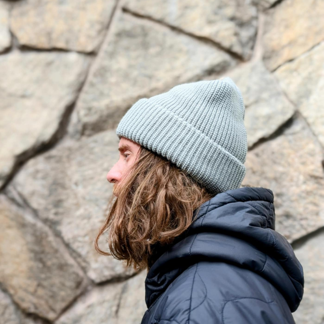 Lazy Larry Beanie Grey / White
