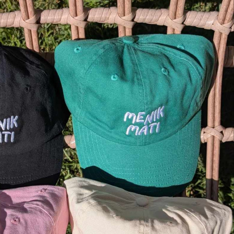 The Menikmati - Curved Snap - Jungle Green/White